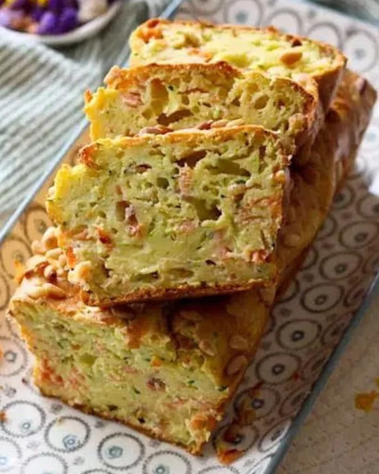 Torta di Fondente con Zucchine e Trota Affumicata, dessert raffinato e saporito