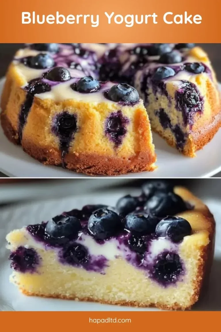 Torta di yogurt ai mirtilli decorata con frutti di bosco freschi e yogurt cremoso