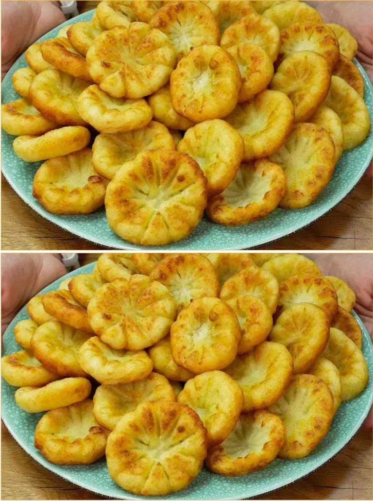 Frittelle di patate dorate e croccanti servite su un piatto