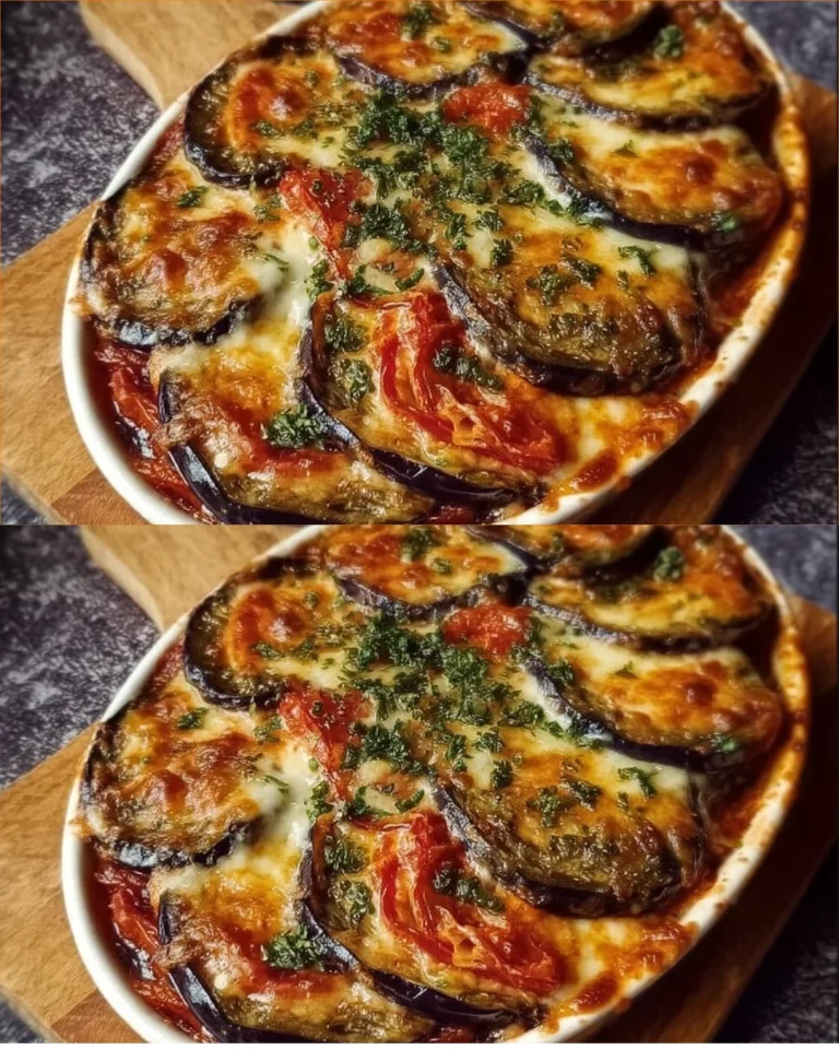 Melanzane al Forno appena sfornate, dorate e appetitose