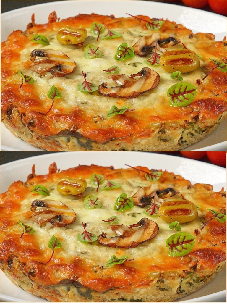 Casseruola di Quinoa e Funghi pronta da servire, un piatto ricco e nutriente.